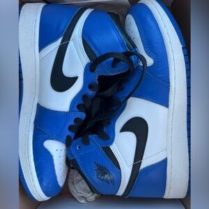 Women’s size 7 youth size 5.5 Jordans